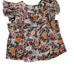 DR2 women’s XXL top with flutter sleeves